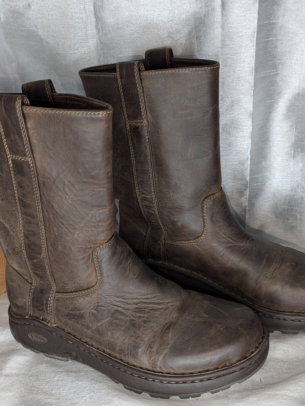 Chaco Men’s Brown Leather Pull-On Mid-Calf Work Boots Lug Sole Slip Resistant 9